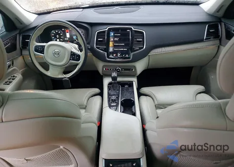 2021 Volvo Xc90 T6 Inscription z USA, uszkodzony, nr VIN YV4A22PLXM1743515